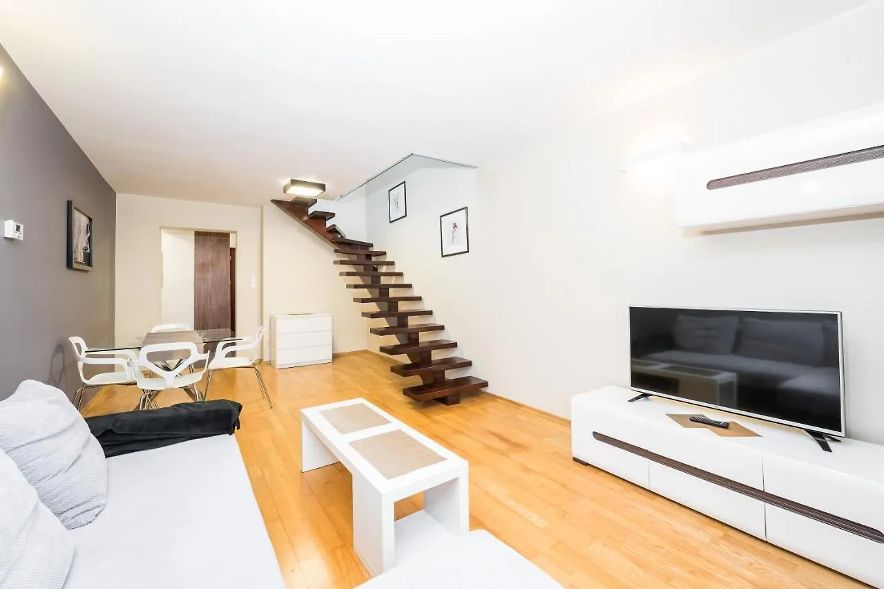 Radziwillowska Old Town Deluxe Apartment Wawelofts Krakow Poland